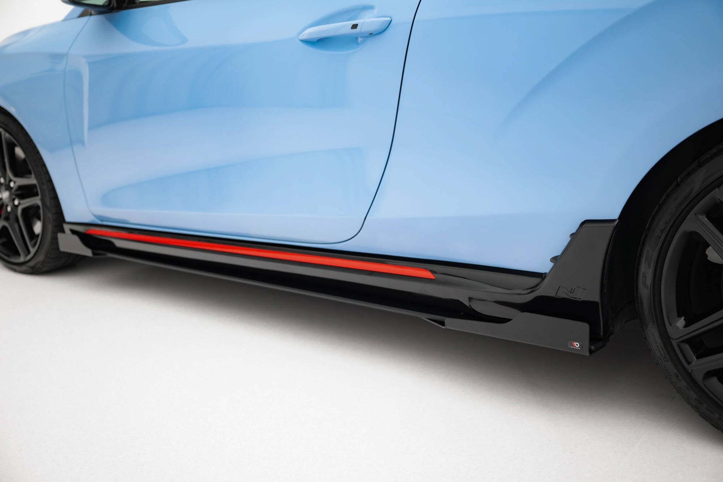 Praguri laterale Maxton Design tip Street Pro pentru Hyundai Veloster N (2018-2022), negru mat