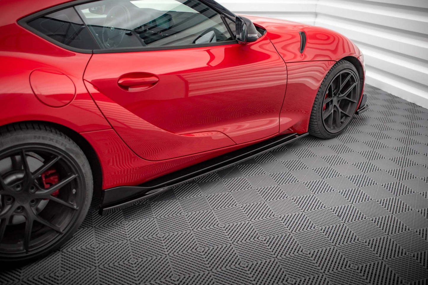 Maxton Design Side Skirts V3 pentru Toyota Supra (2019-), negru lucios