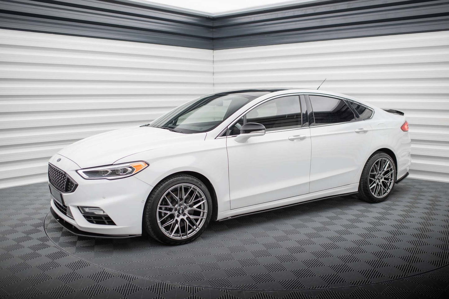 Praguri portiere Maxton Design pentru Ford Mondeo Sport (2019-2022), Fusion Sport (2019-2020), negru mat