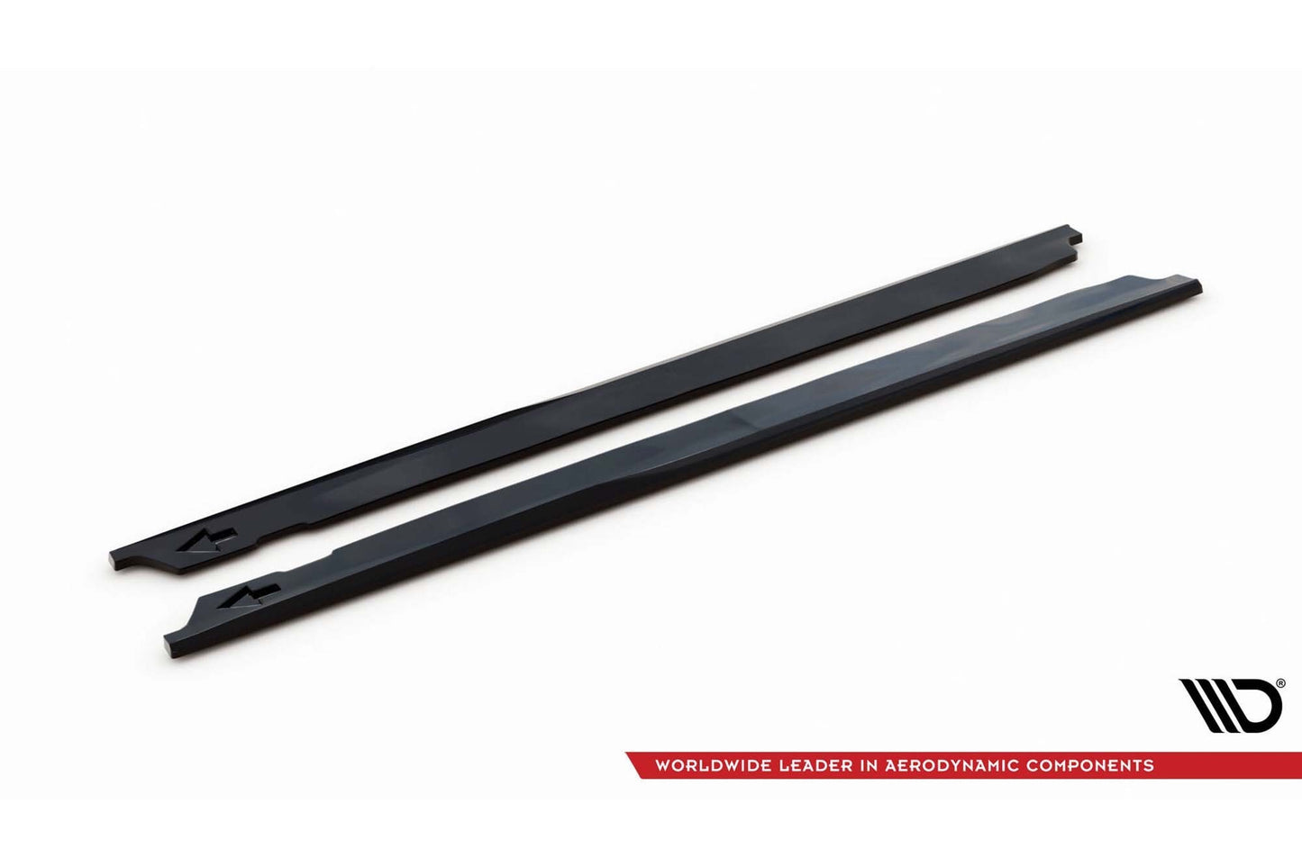 Maxton Design praguri usi pentru Ford Transit Connect (2017-2023), negru lucios