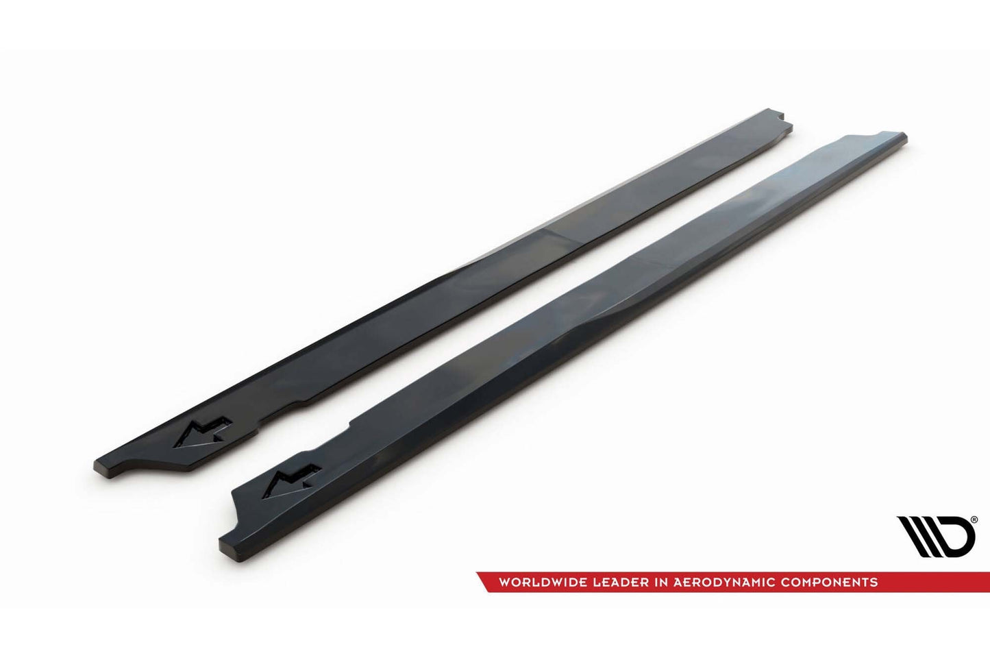 Maxton Design praguri usi pentru Ford Transit Connect (2017-2023), negru lucios