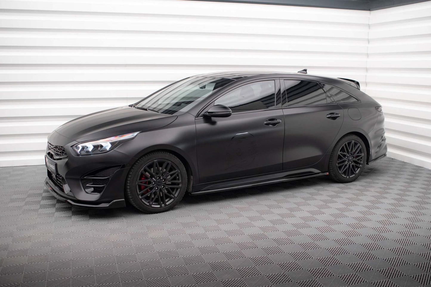 Praguri Maxton Design pentru portiere Kia Proceed, Ceed GT (2022+), negru lac