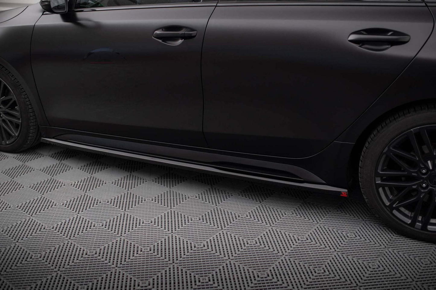 Praguri Maxton Design pentru portiere Kia Proceed, Ceed GT (2022+), negru lac