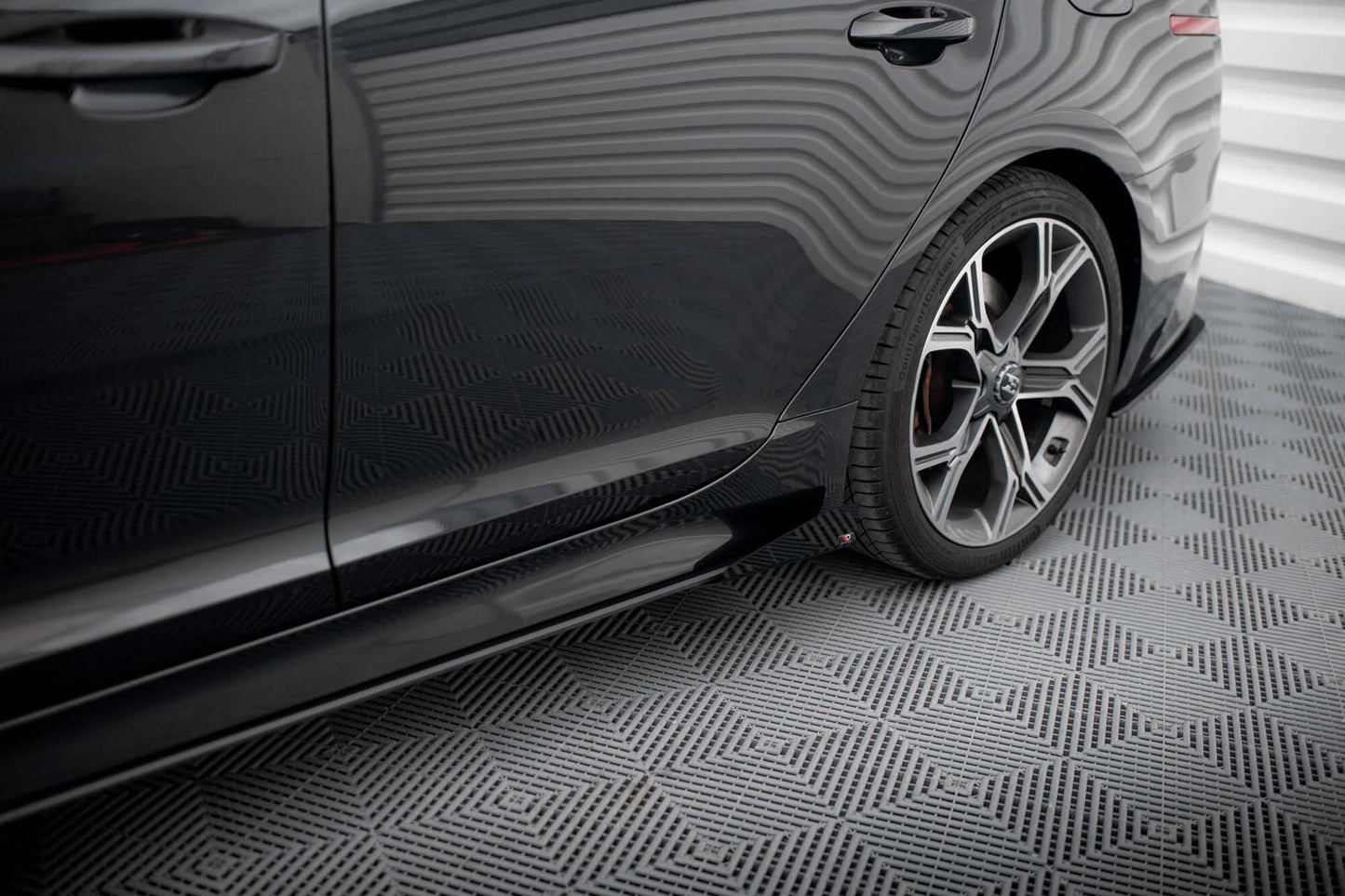 Maxton Design side skirts for Kia Stinger GT/GT-Line (2017-2023), matt black