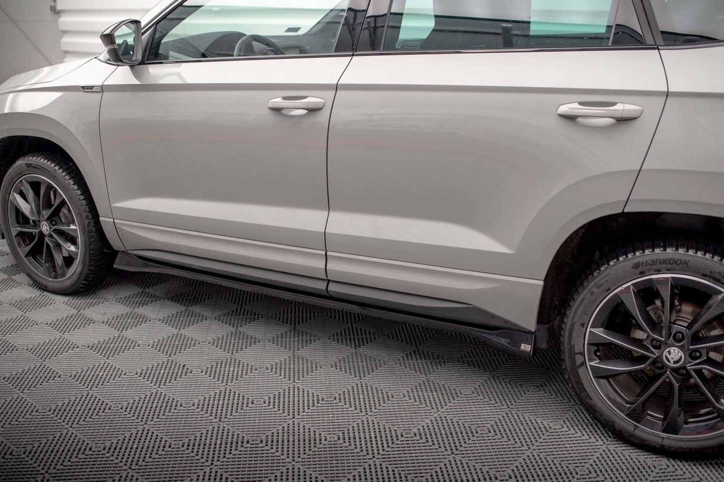 Maxton Design Side Skirts for Skoda Karoq Sportline Mk1 (2021-), carbon color