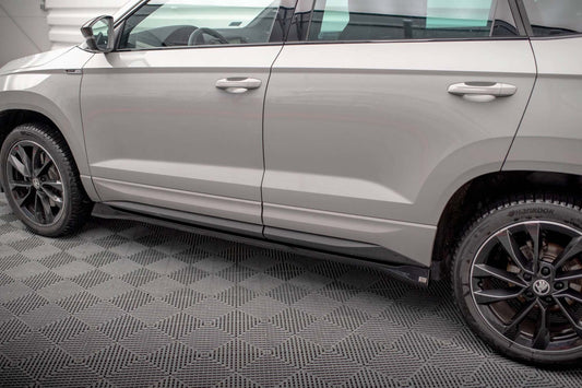 Praguri Maxton Design pentru Skoda Karoq Sportline Mk1 (2021-), culoare carbon
