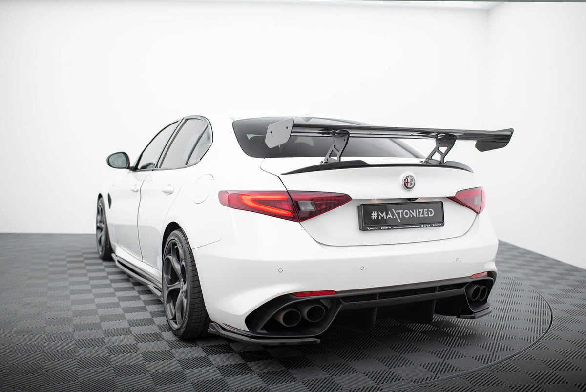 Spoiler carbon Alfa Romeo Giulia Quadrifoglio (dupa 2016)