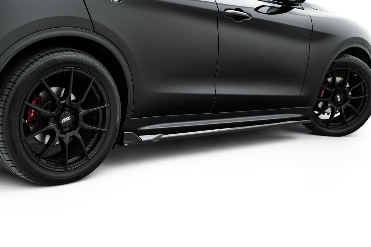 Set splittere pentru Alfa Romeo Stelvio Mk1 (2004-2010)