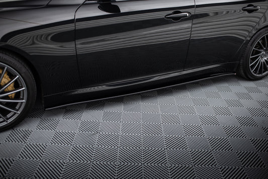 Spoiler portbagaj Maxton Design tip aripă din fibră de carbon cu stop LED pentru BMW Seria 5 G30 Sedan / M5 F90 Sedan (2017-2024)