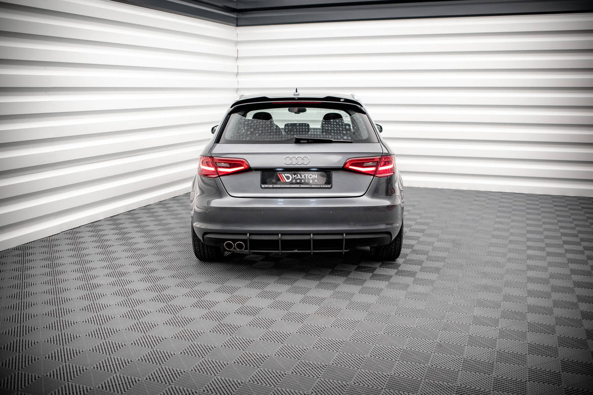 Spoiler portbagaj Maxton Design tip aripă din fibră de carbon cu stop LED pentru BMW Seria 5 G30 Sedan / M5 F90 Sedan (2017-2024)
