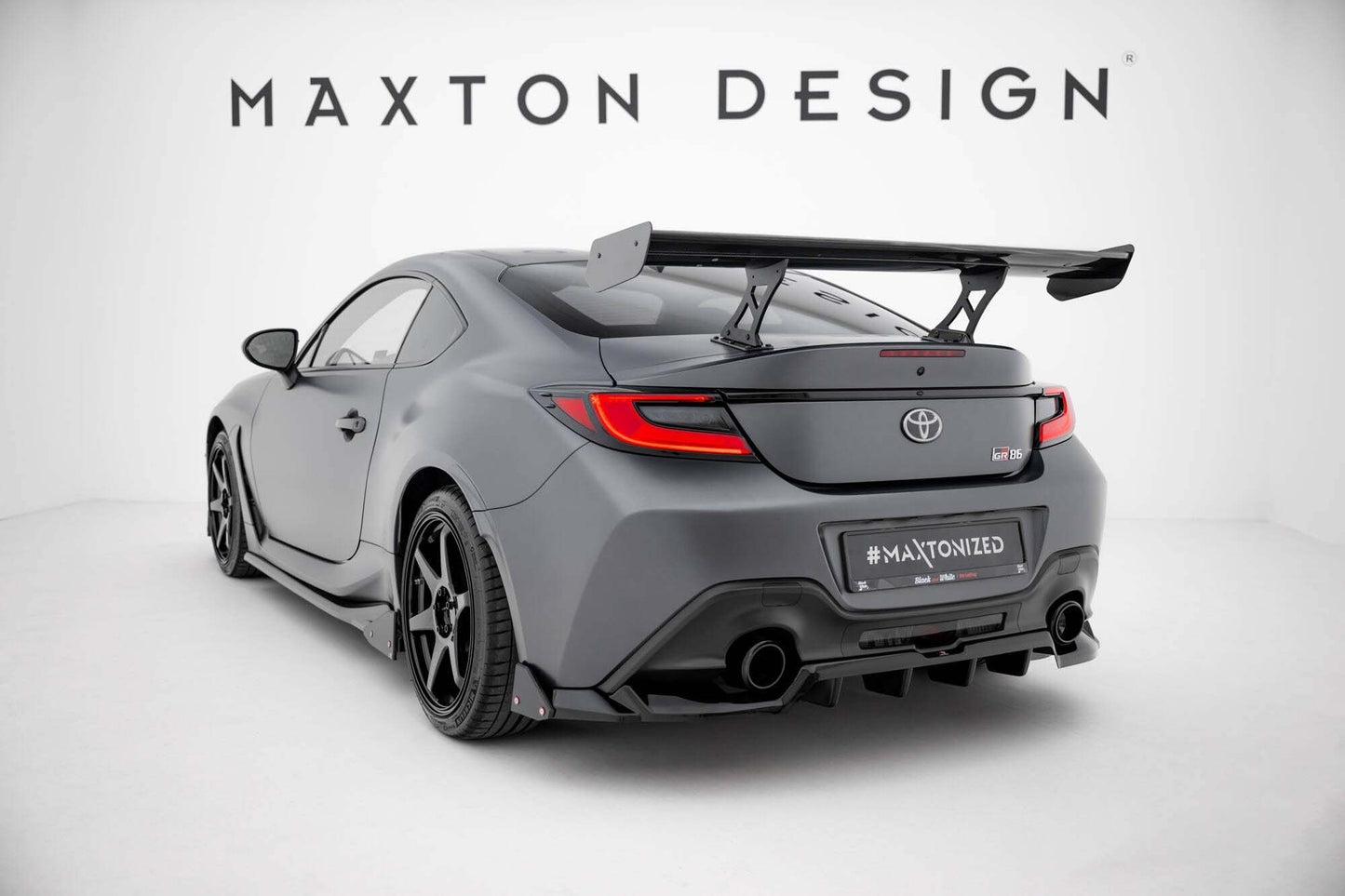 Spoiler din carbon Maxton Design pentru portbagaj tip aripă Toyota GR86 (după 2021)