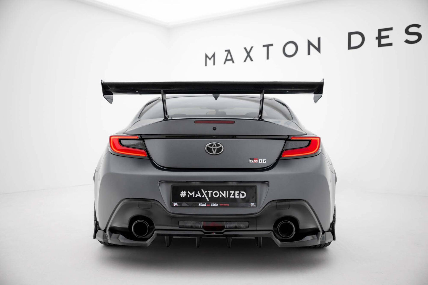 Spoiler din carbon Maxton Design pentru portbagaj tip aripă Toyota GR86 (după 2021)