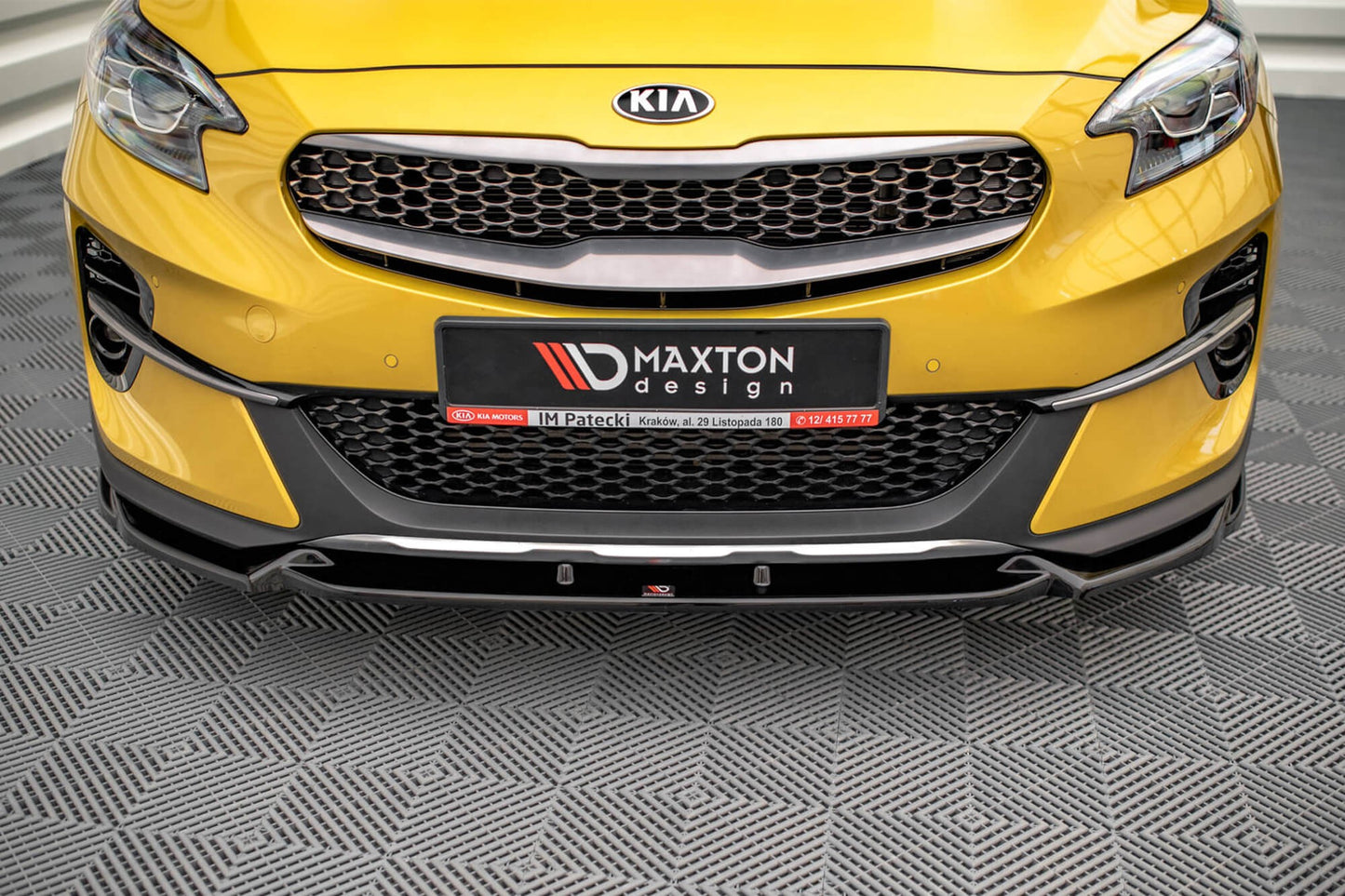 Maxton Design spoiler față pentru Kia Xceed (2019+), finisaj carbon