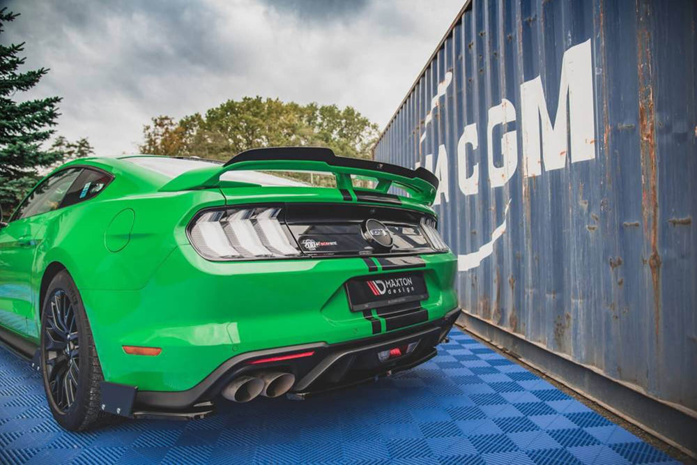 Maxton Design spoiler tip GT pentru portbagaj Ford Mustang (2017-), negru lucios