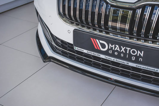 Spoiler Maxton Design versiunea 1 pentru bară față Skoda Superb după 2019, culoare carbon