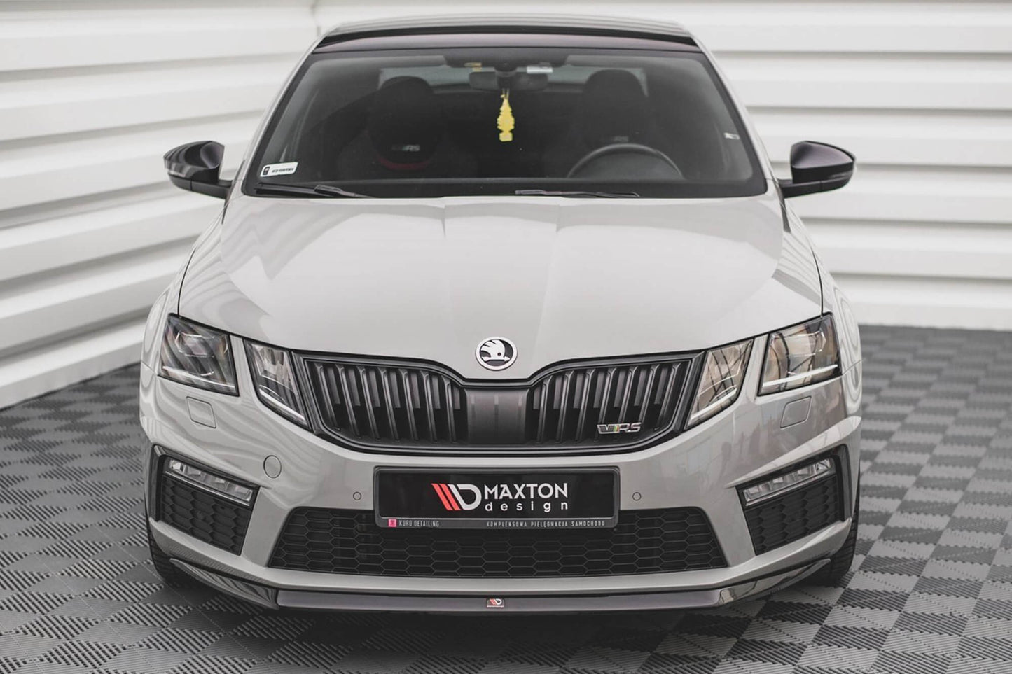 Front spoiler Maxton Design version 1 for Skoda Octavia (2016-2019) RS front bumper, gloss black