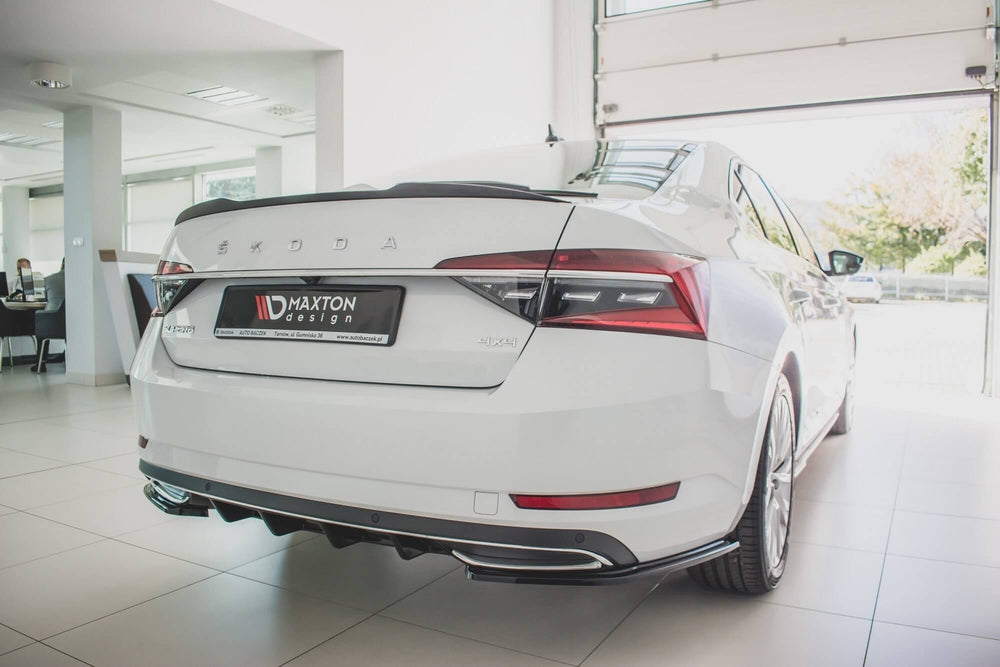 Spoiler Maxton Design V.2 for Skoda Superb (2015-2019), Superb (from 2019), hatchback, carbon