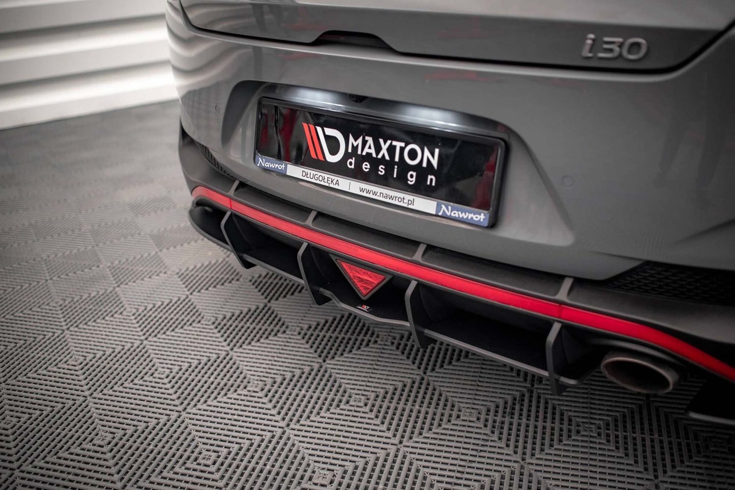 Splitter Maxton Design Street Pro pentru bara fata a Hyundai i30 Fastback N-Line (2020-), negru mat