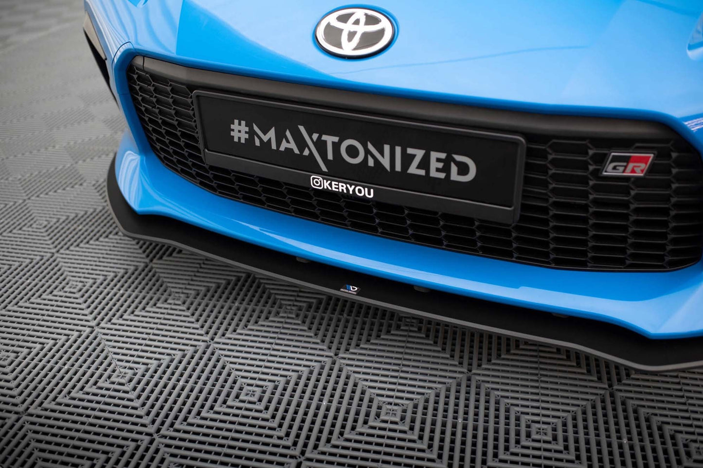 Spoiler pentru bara fata Maxton Design versiunea 1 pentru Toyota GR86 (dupa 2021), negru mat