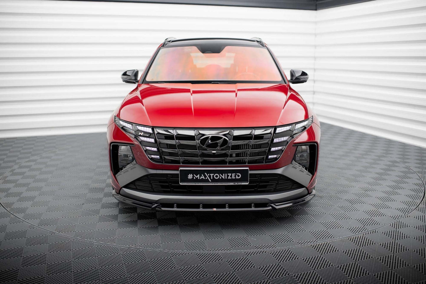 Splitter Maxton Design versiunea 2 pentru bara fata a Hyundai Tucson N-Line (2020-), negru lac