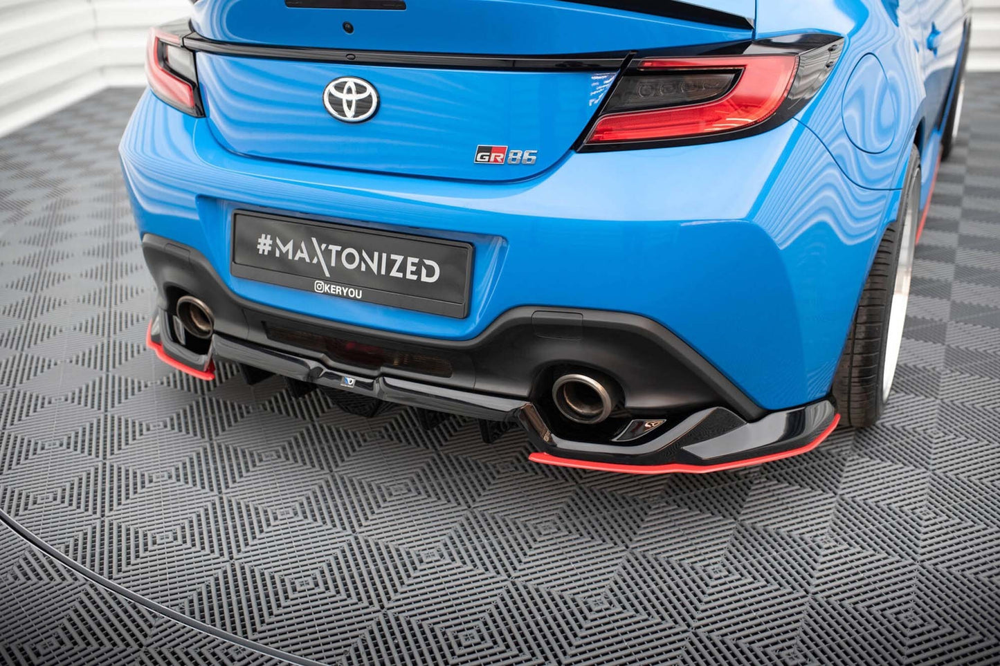 Spoiler pentru bara spate Maxton Design v.2 pentru Toyota GR86 (din 2021), negru lucios