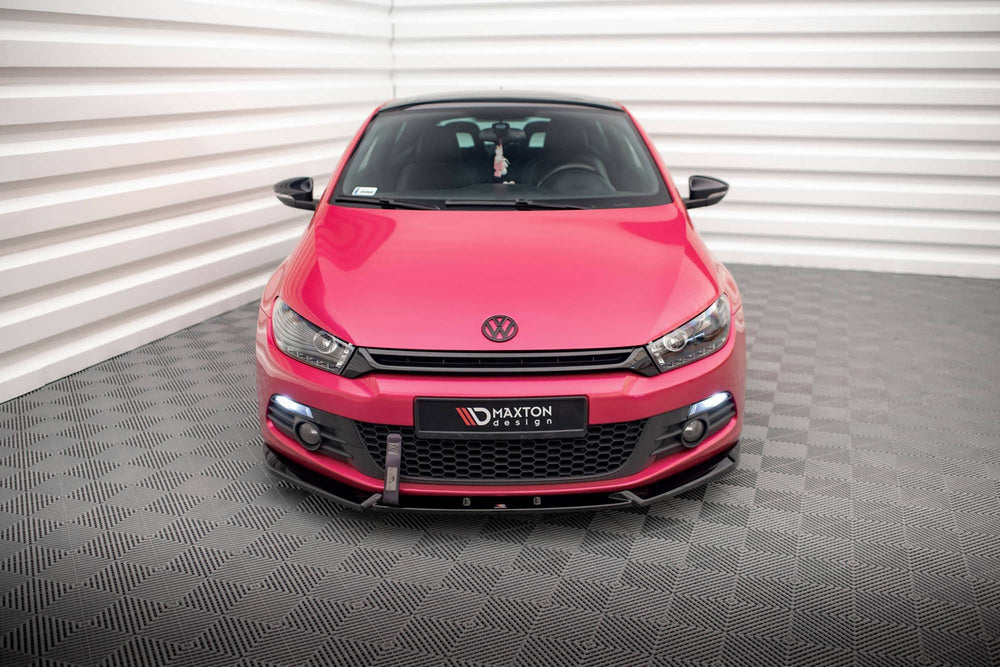 Spoiler Maxton Design versiunea 3 pentru bara fata a VW Scirocco MK3 (2008-2014), lac negru mat