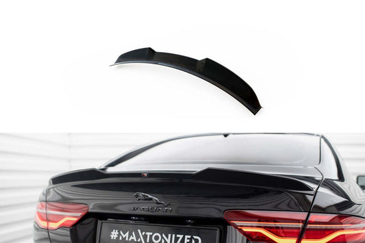 Maxton Design spoiler portbagaj pentru Jaguar XE X760 (dupa 2019), lac negru
