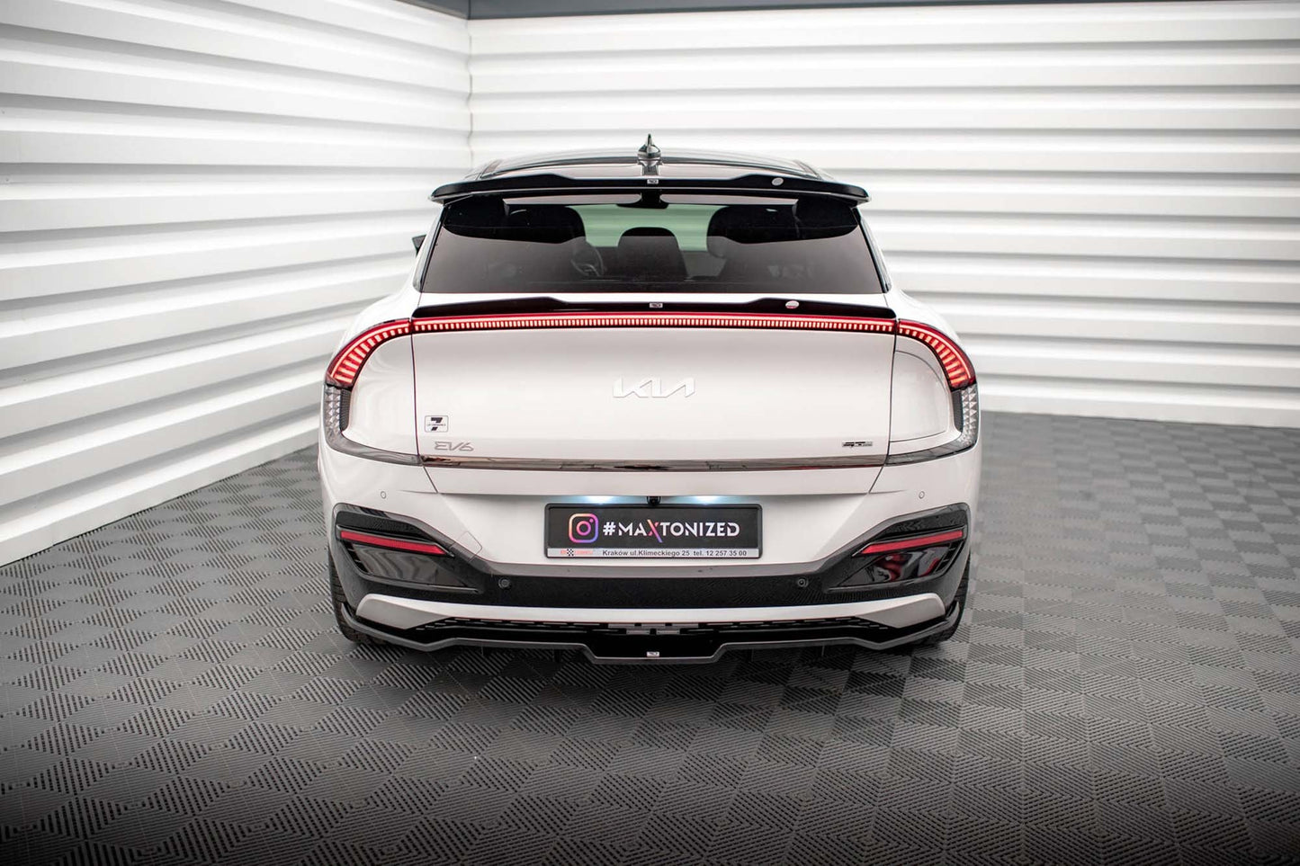 Spoiler portbagaj Maxton Design pentru Kia EV6 GT-Line MK1 (2021-), negru lucios