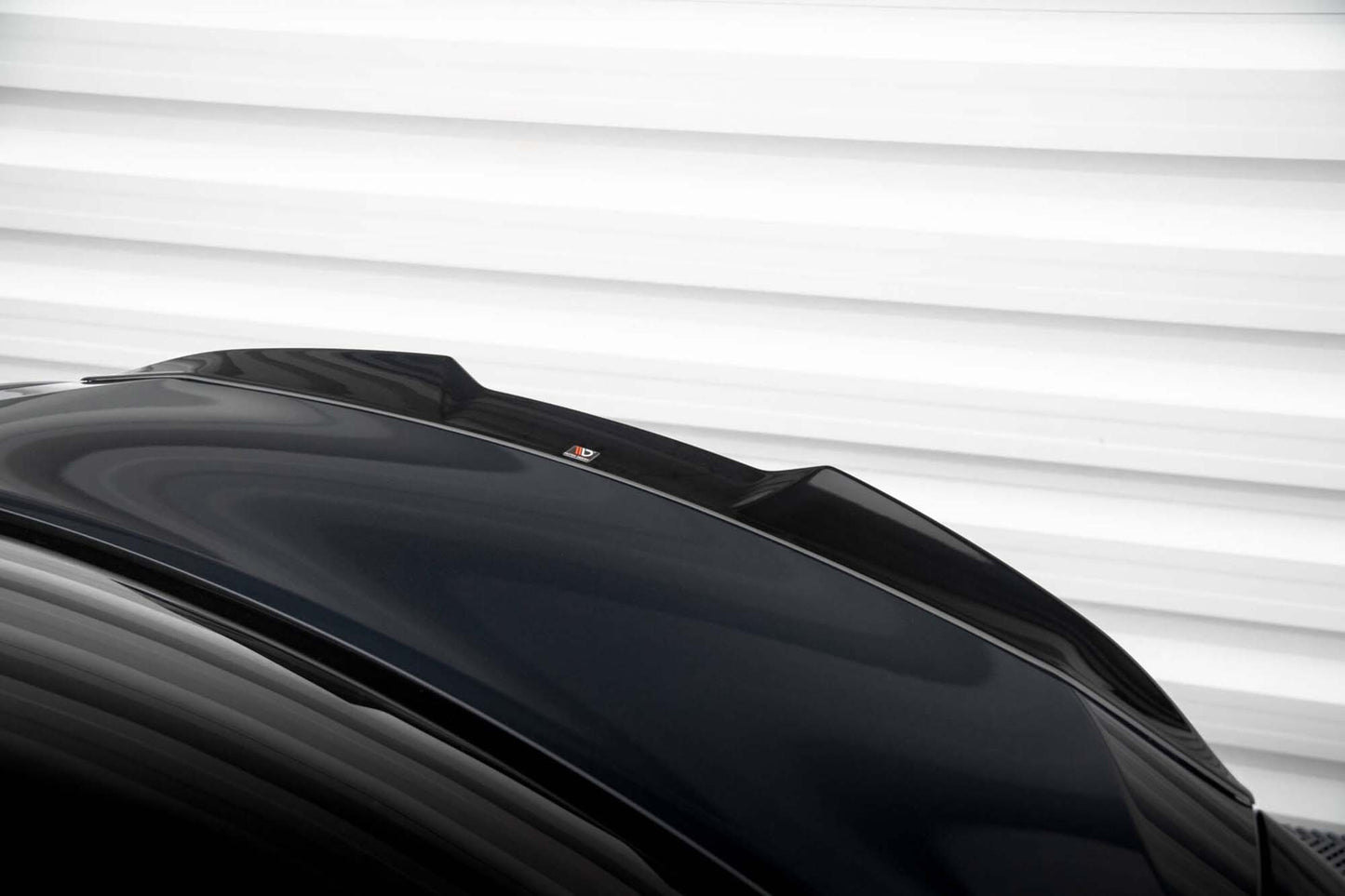 Maxton Design spoiler portbagaj pentru Toyota Avensis sedan (2015-2018), negru lucios