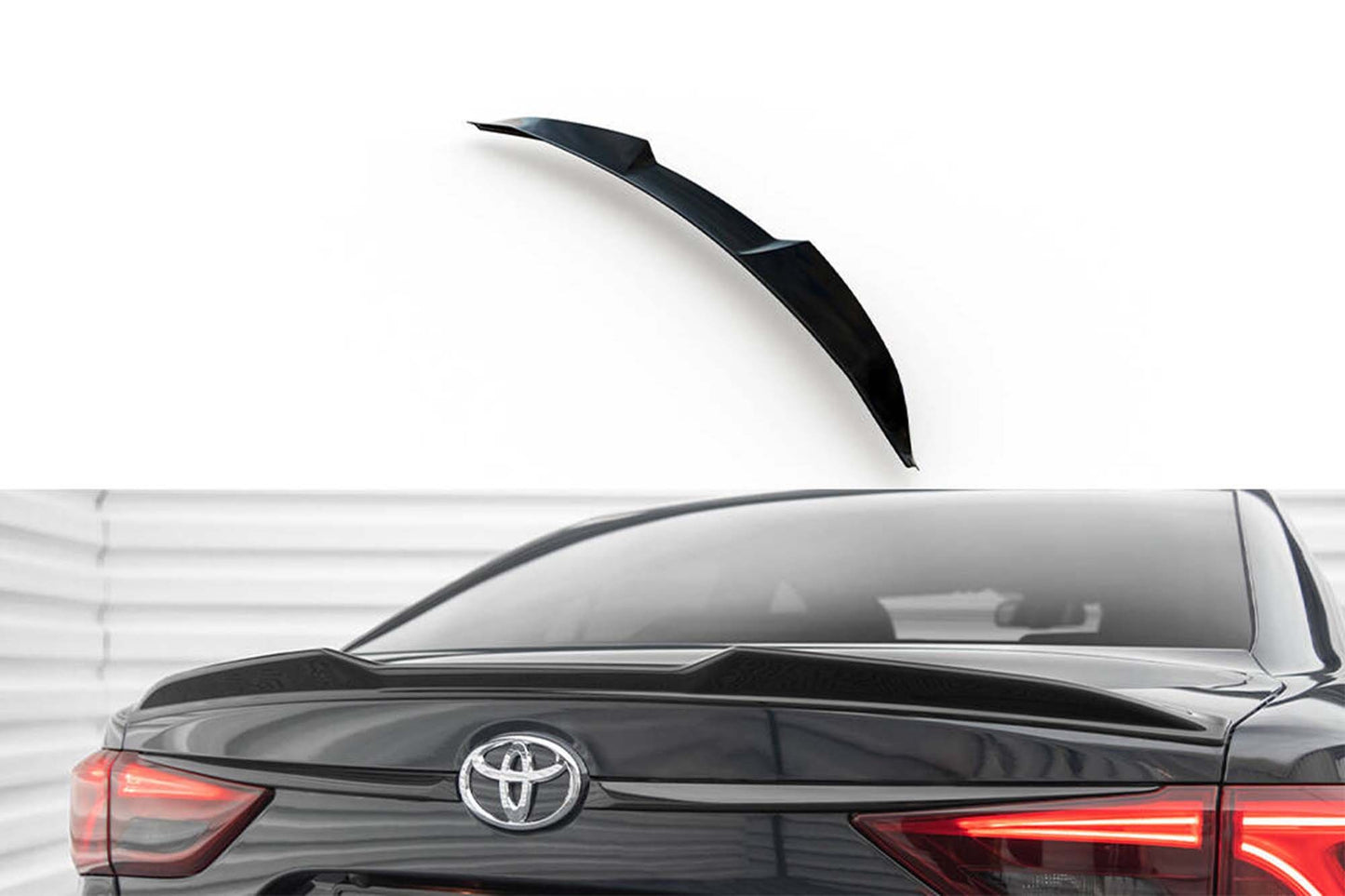 Maxton Design spoiler portbagaj pentru Toyota Avensis sedan (2015-2018), negru lucios