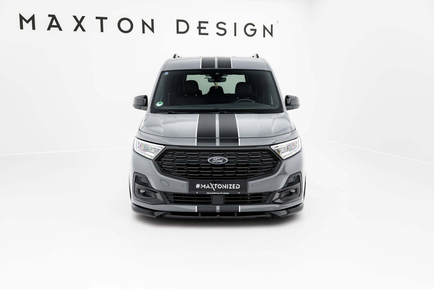 Maxton Design spoiler pentru bara fata Ford Transit Connect dupa 2024, negru lucios