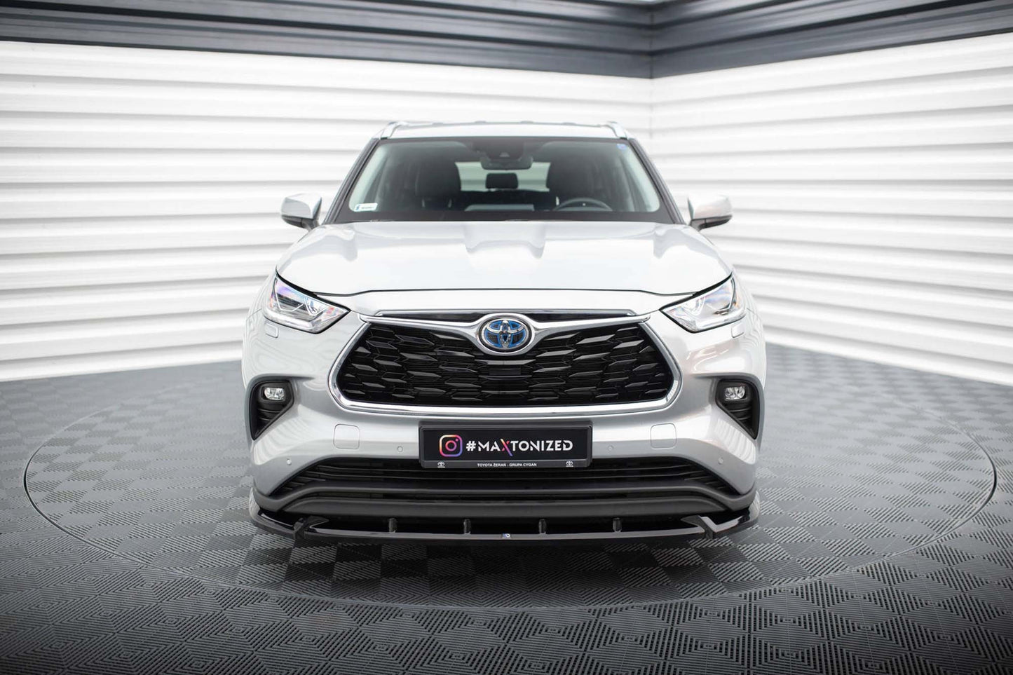 Spoiler bară față Maxton Design pentru Toyota Highlander (după 2019), negru lucios