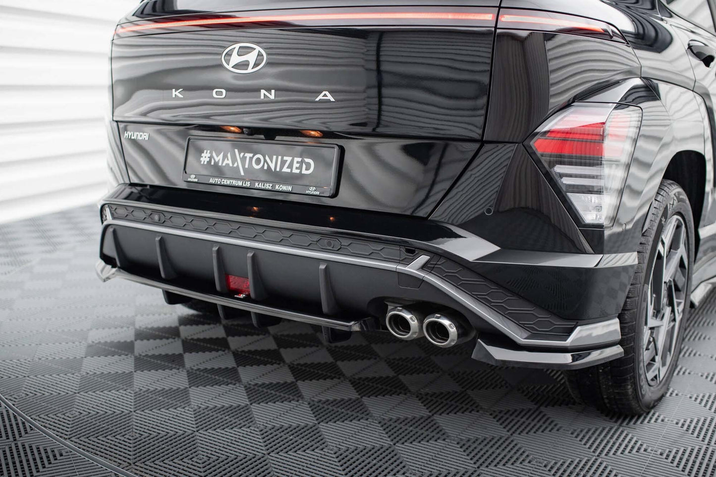 Difuser bara spate Maxton Design pentru Hyundai Kona N-Line (2022-), negru lac