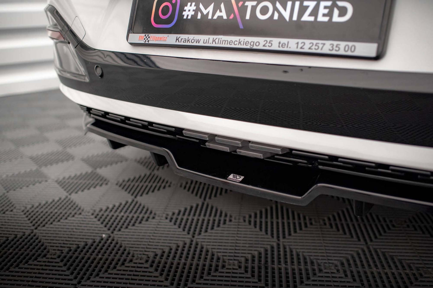 Maxton Design spoiler spate bară pentru Kia EV6 GT-Line MK1 (2021+), aspect carbon