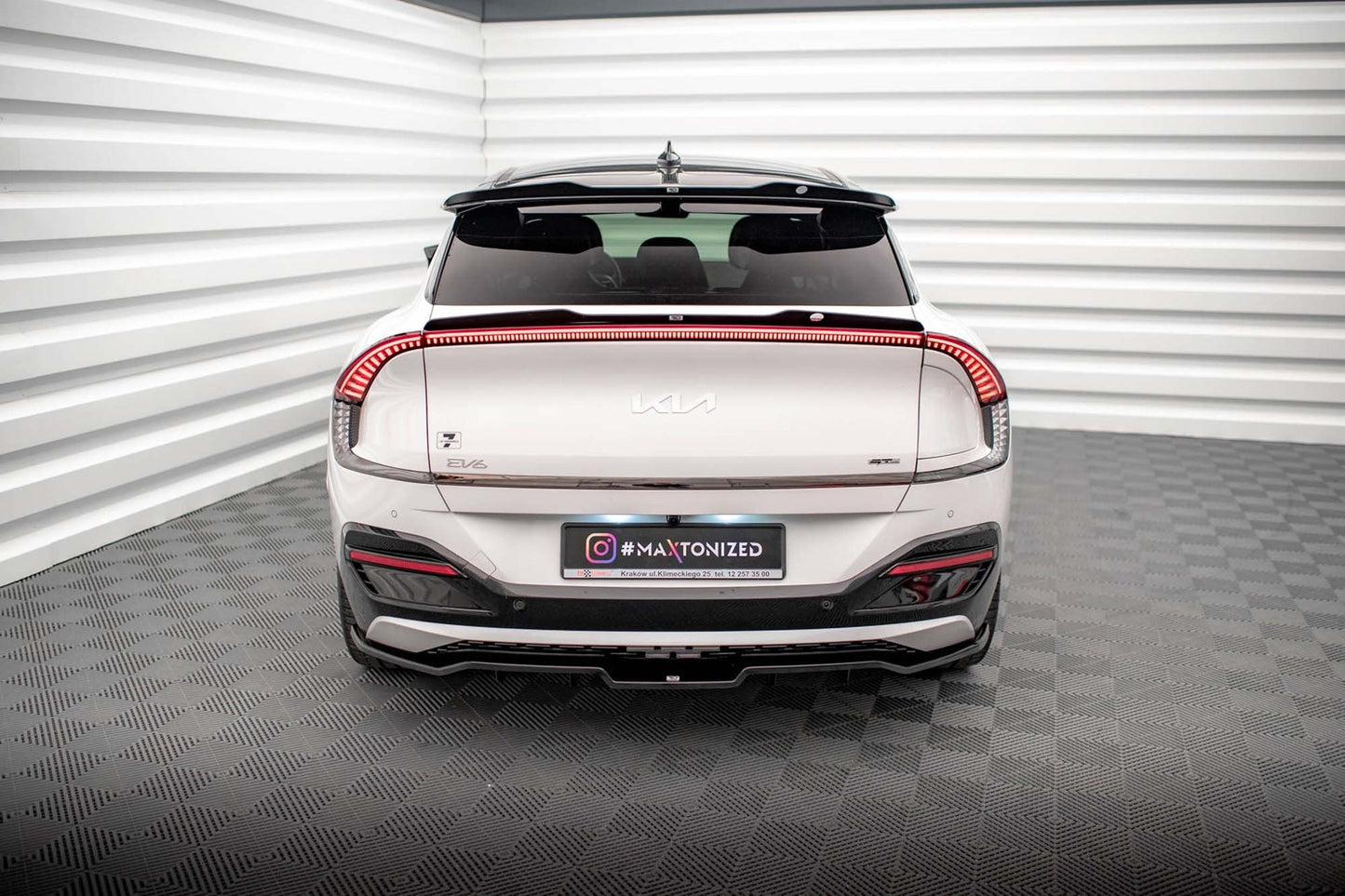 Maxton Design spoiler spate bară pentru Kia EV6 GT-Line MK1 (2021+), aspect carbon
