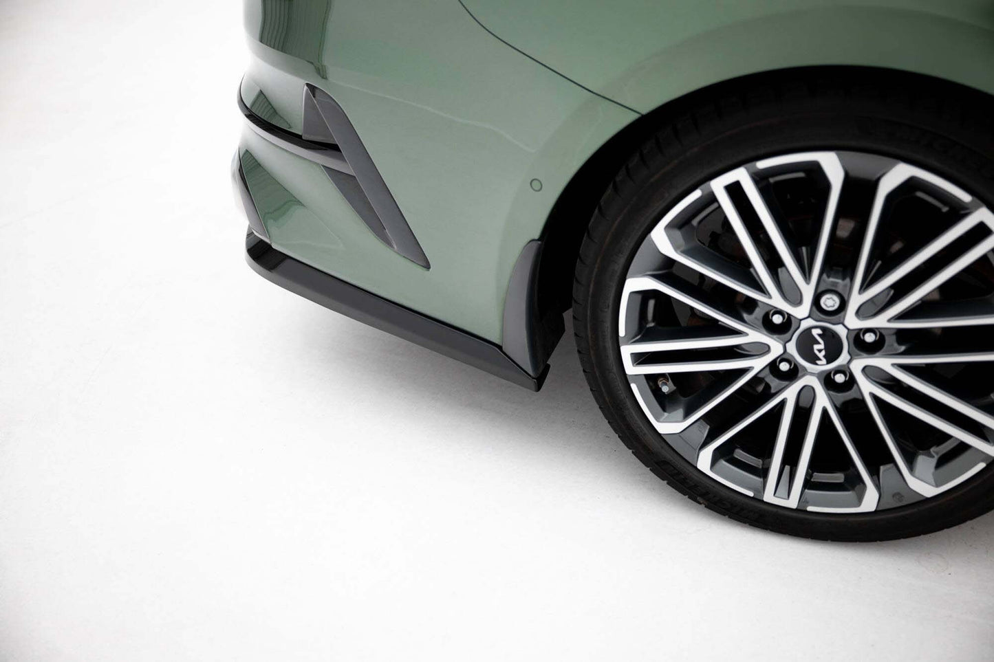 Spoiler Maxton Design pentru bara de protecție spate Kia Proceed GT-Line (2022+), negru lucios