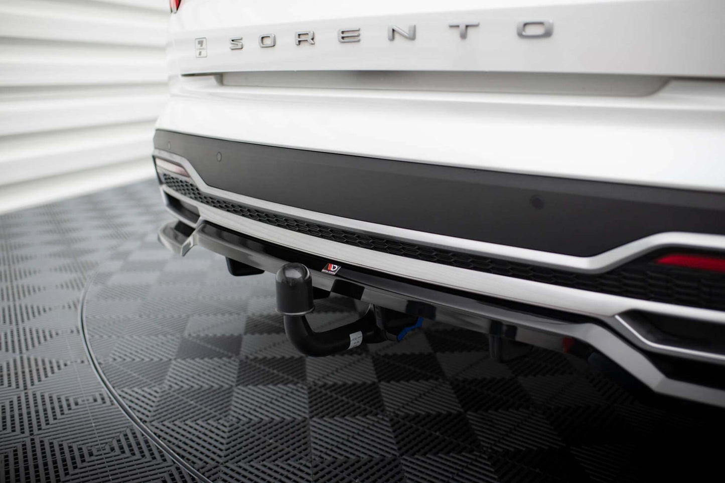 Maxton Design spoiler bară spate pentru Kia Sorento (2020-2023), lac negru