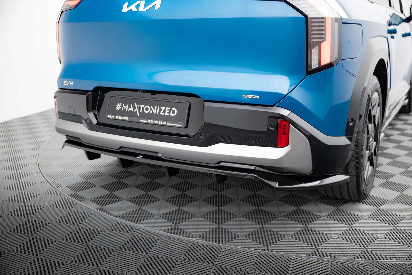 Spoiler Maxton Design pentru bara spate GT-Line a Kia EV9 (2023+), negru lucios