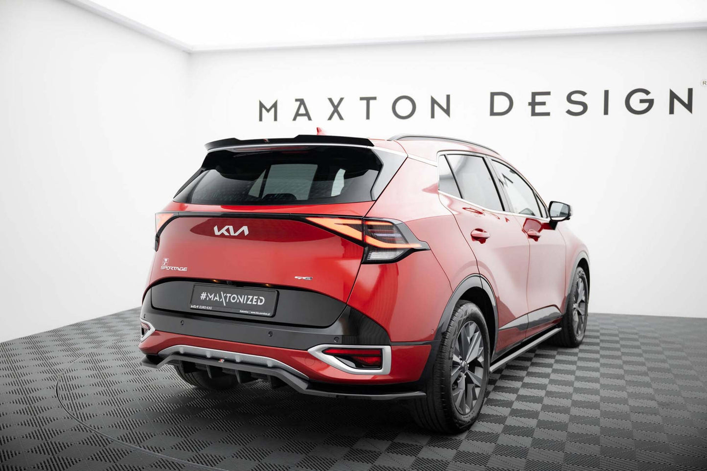 Maxton Design spoiler pentru bara spate GT-Line a Kia Sportage (2021+), lac negru