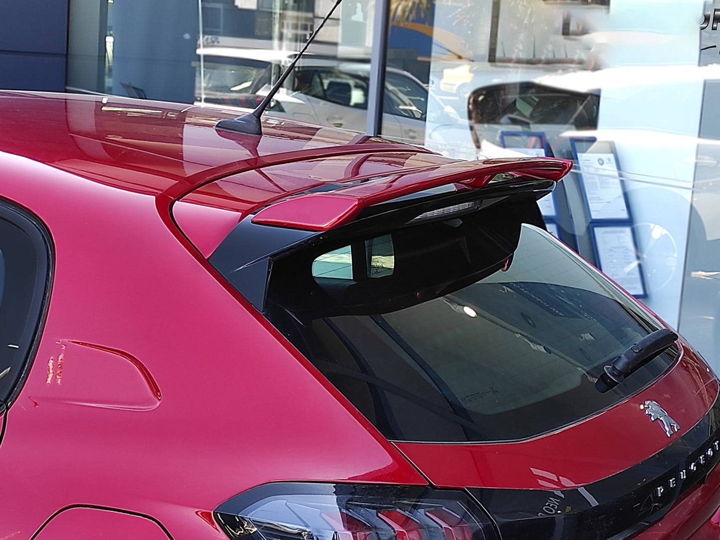 Motordrome Design spoiler plafon versiunea 2 pentru Peugeot 208 Mk2 dupa 2019