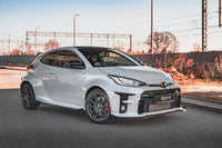 Spoiler cu lamele tip Racing Maxton Design pentru bara fata GR a Toyota Yaris (2020+), negru mat