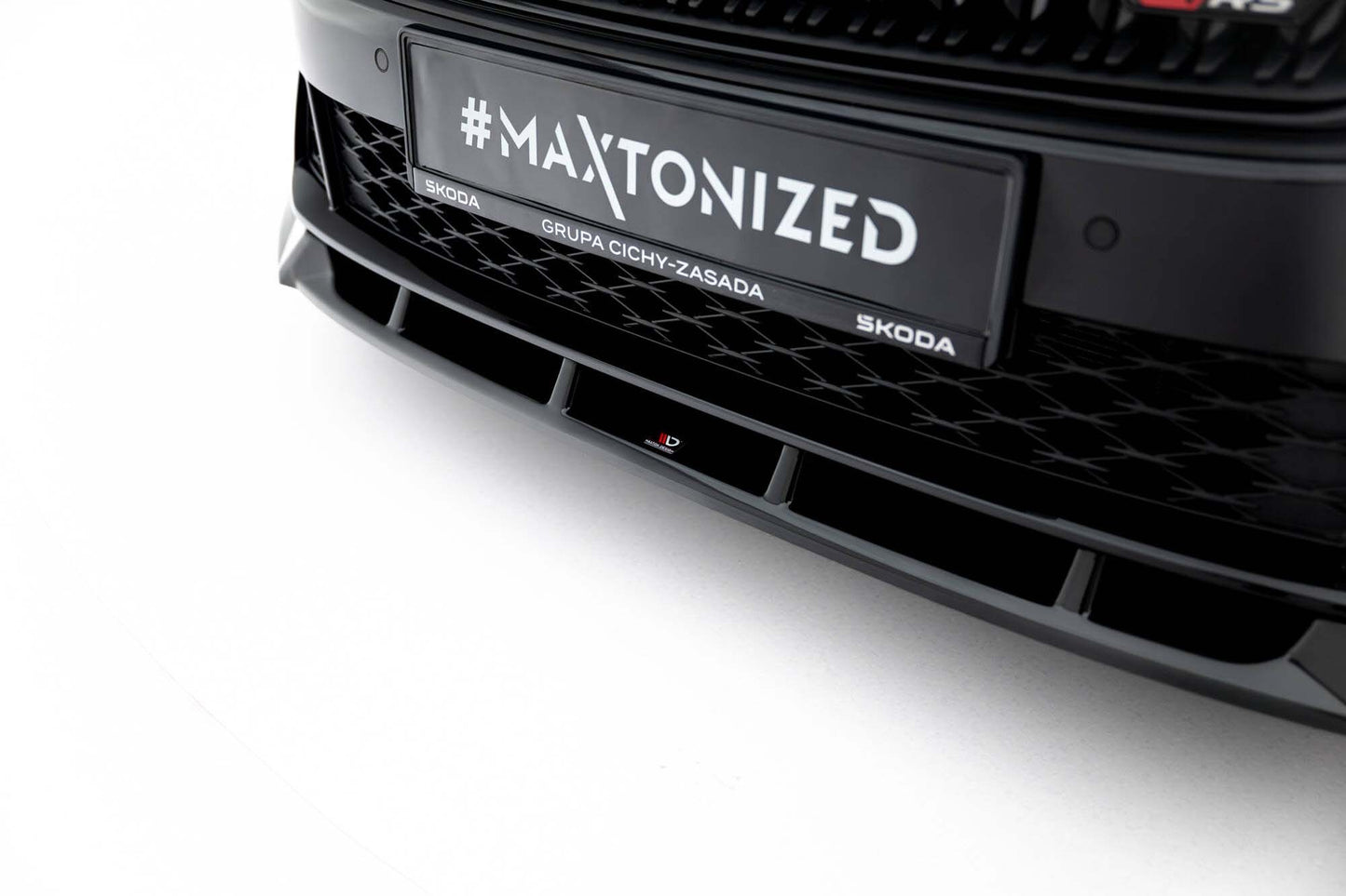 Spoiler Maxton Design versiunea 2 pentru bara fata RS a Skoda Octavia Liftback, break (dupa 2024), lac negru