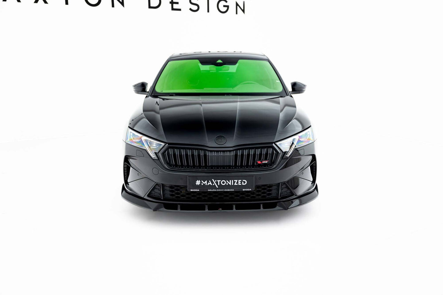 Spoiler Maxton Design versiunea 2 pentru bara fata RS a Skoda Octavia Liftback, break (dupa 2024), lac negru
