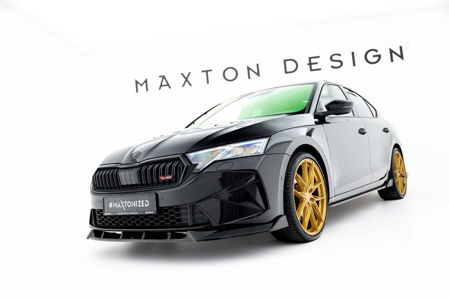 Spoiler Maxton Design versiunea 2 pentru bara fata RS a Skoda Octavia Liftback, break (dupa 2024), lac negru