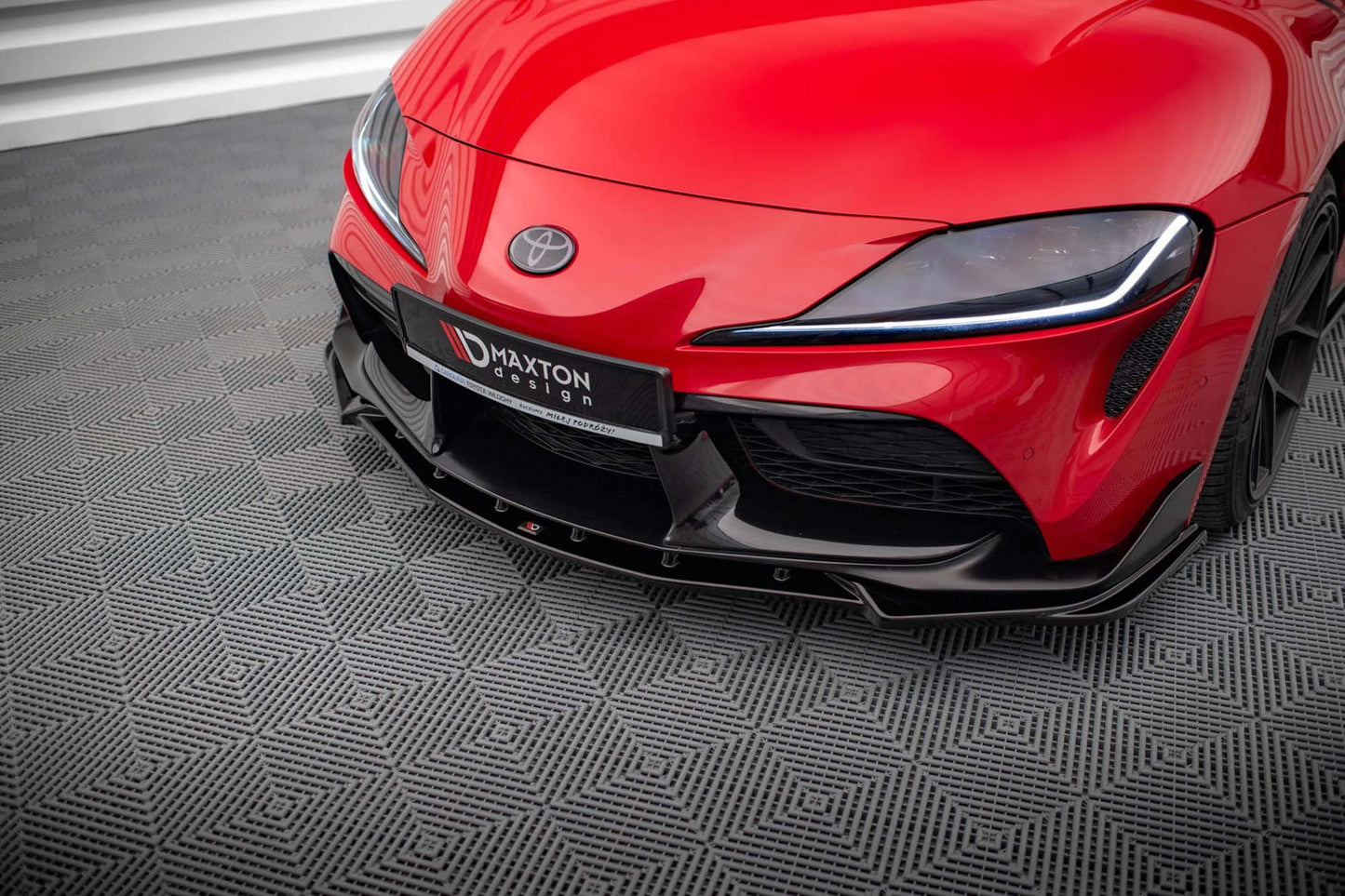 Maxton Design spoiler bară față versiunea 4 pentru Toyota Supra (2019-), negru lucios
