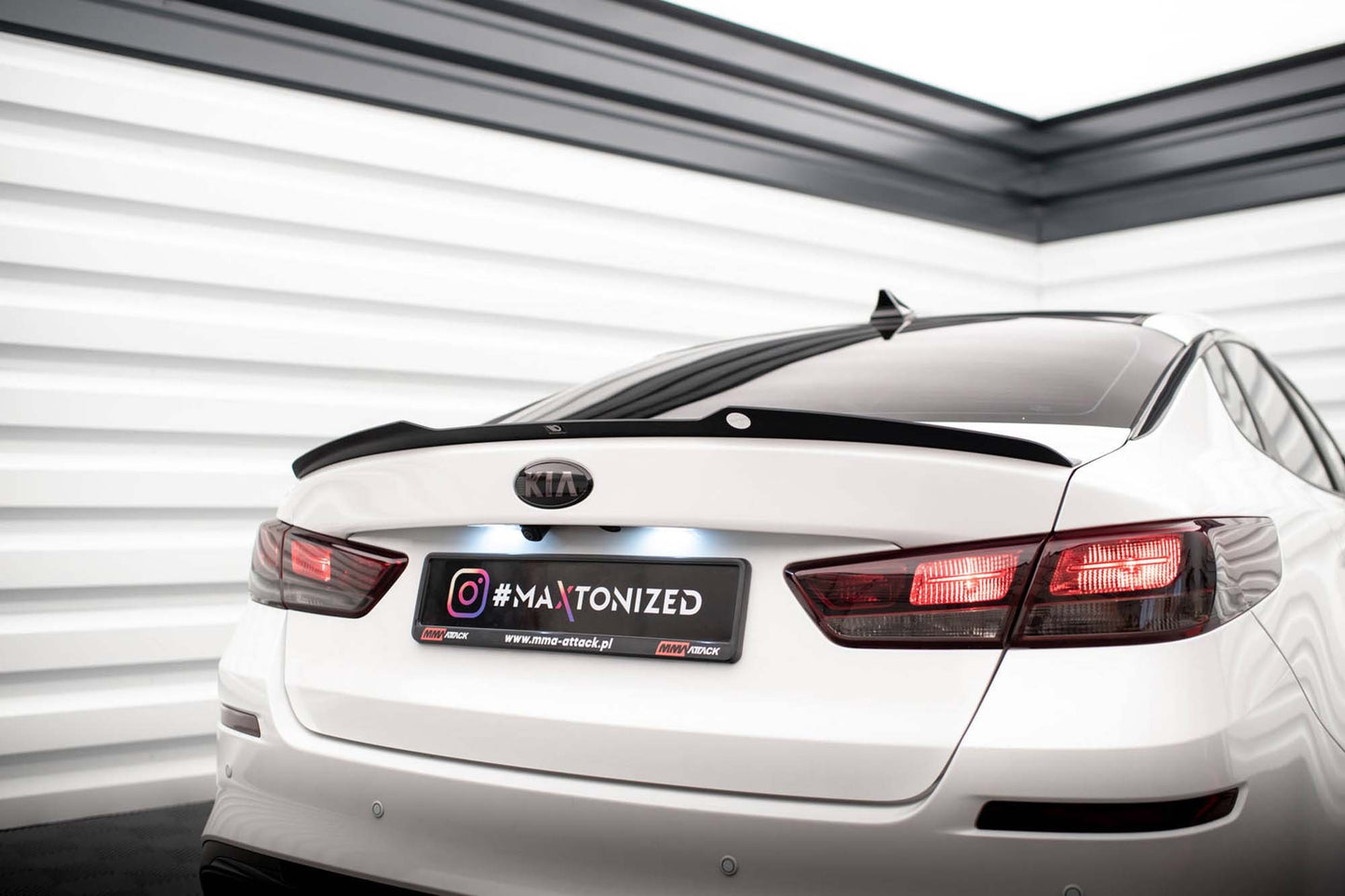 Maxton Design spoiler portbagaj pentru Kia Optima (2015-2020), negru lucios