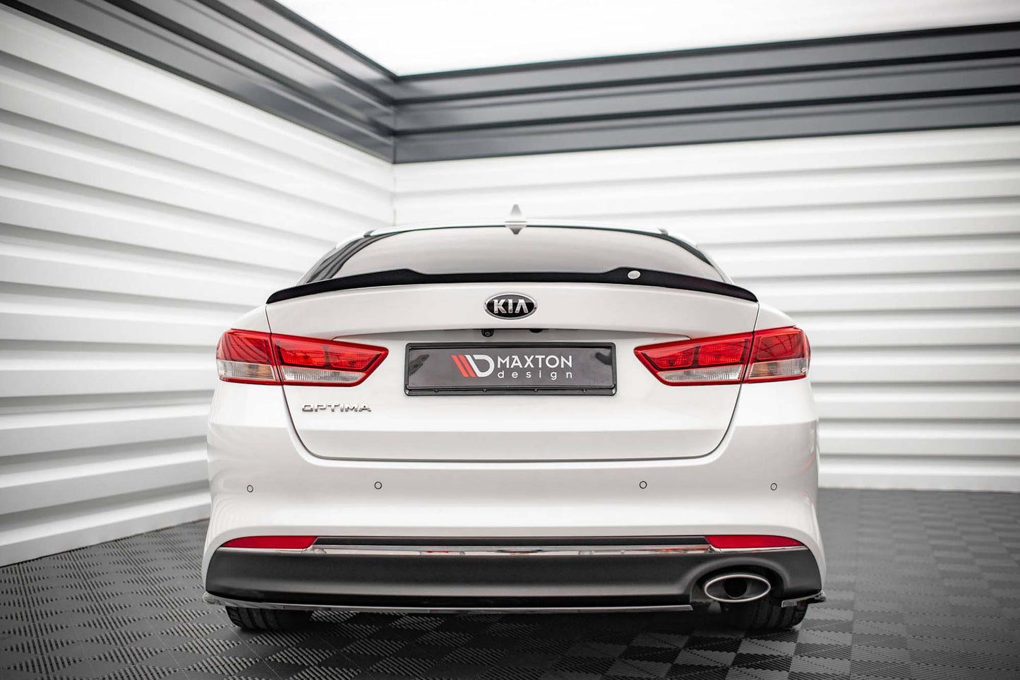 Maxton Design spoiler portbagaj pentru Kia Optima (2015-2020), negru lucios