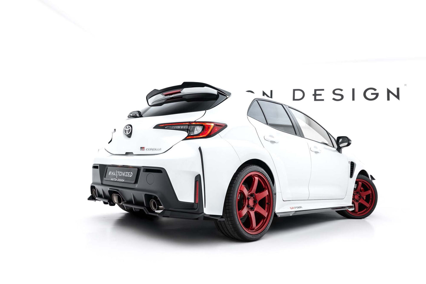 Spoiler plafon Maxton Design pentru Toyota GR Corolla (2022-2024), lac negru