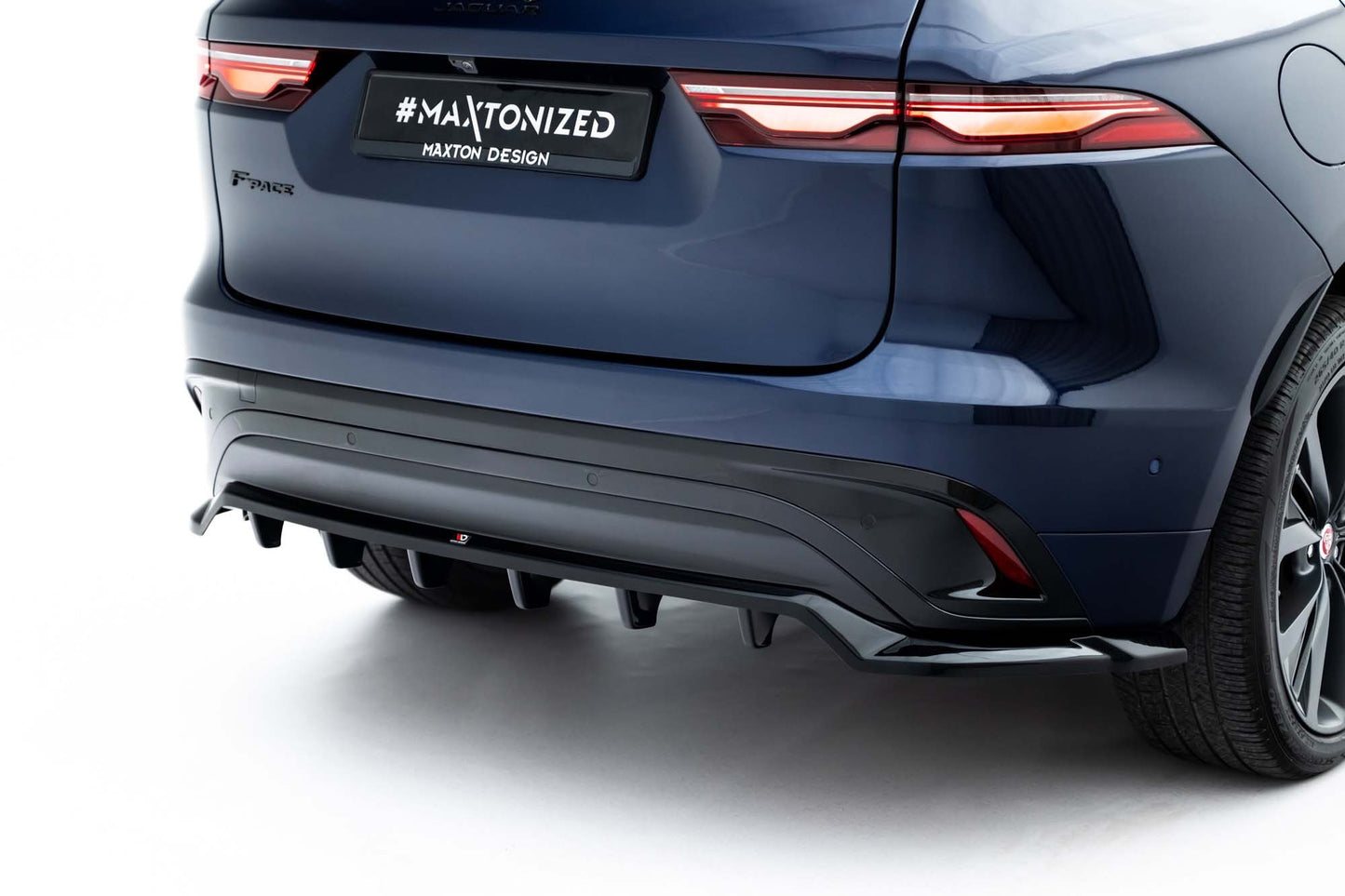 Maxton Design spoiler bara spate pentru Jaguar F-Pace R-Sport (2020-2025), lac negru