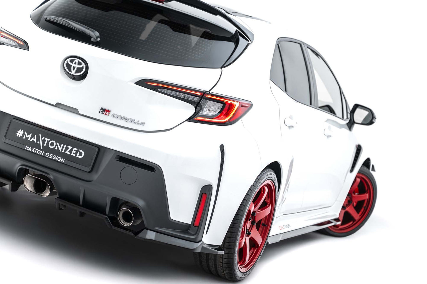 Spoiler bara spate Maxton Design pentru Toyota GR Corolla (2022-2024), negru lucios